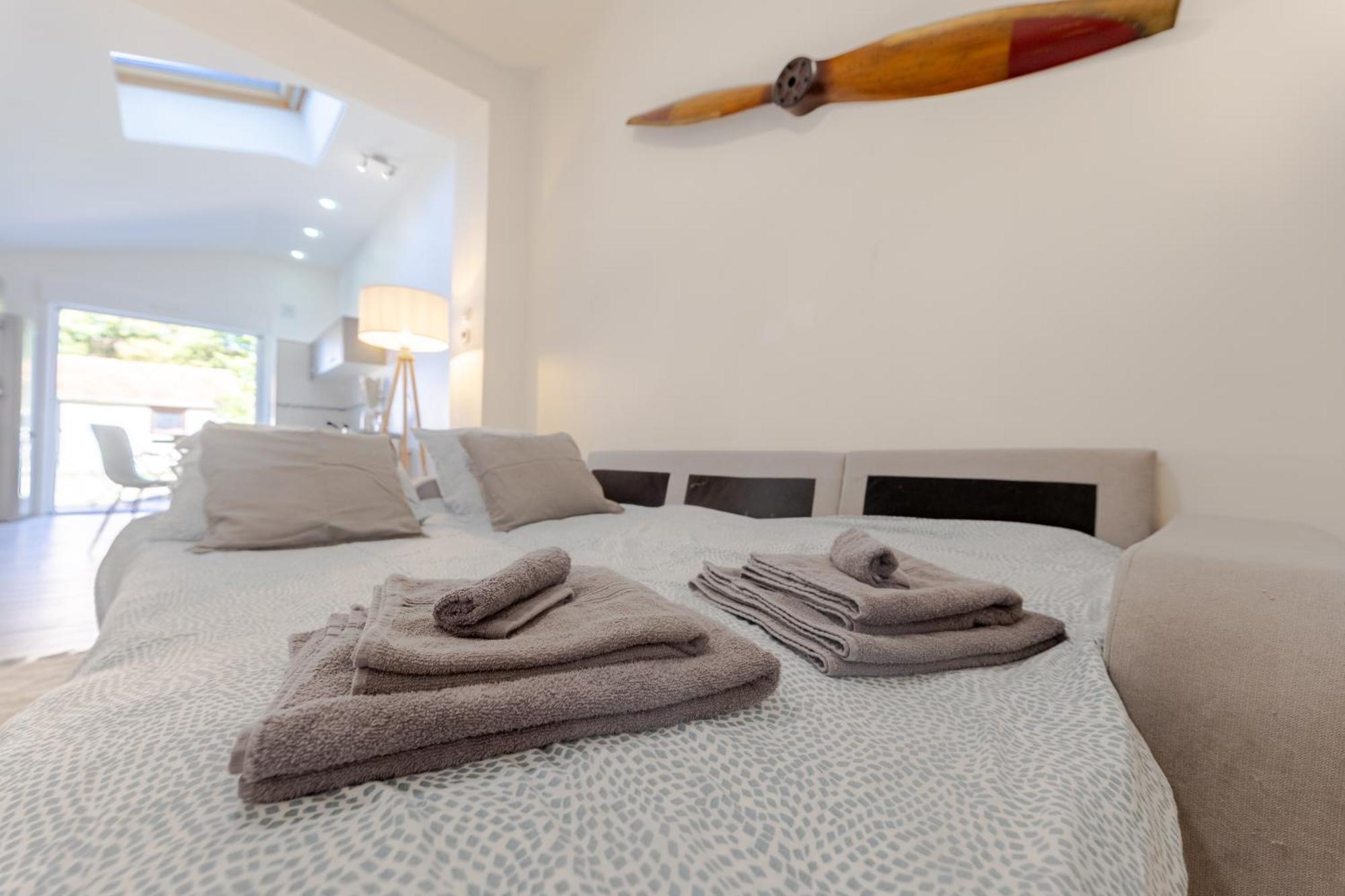 Hébergement de vacances Maison Elegante Avec Jardin I Centre De *